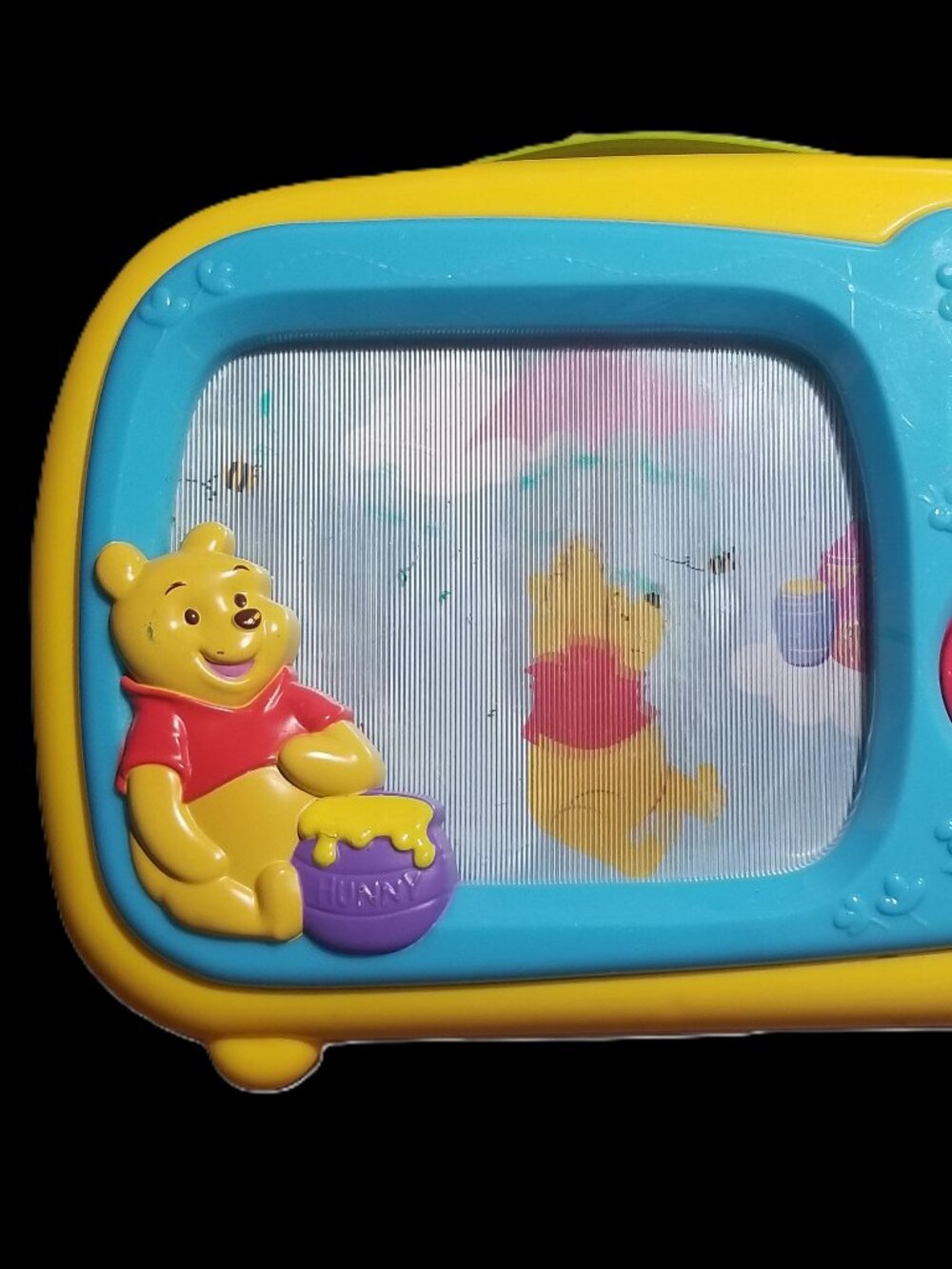 Vintage Winnie the Pooh My First TV Wind-Up Music Box PlayGo Moving Picture Toy